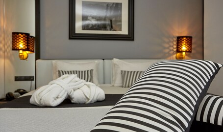 Athenian Riviera Hotel Suites - Image 74