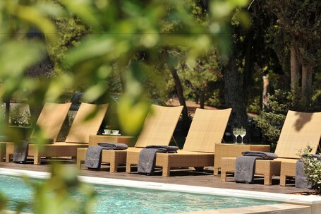 Athenian Riviera Hotel Suites - Image 61