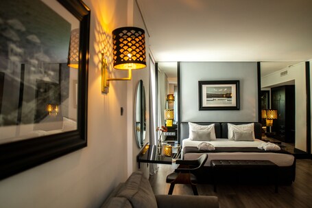 Athenian Riviera Hotel Suites - Image 52