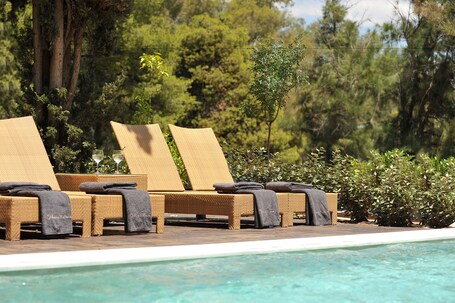 Athenian Riviera Hotel Suites - Image 59