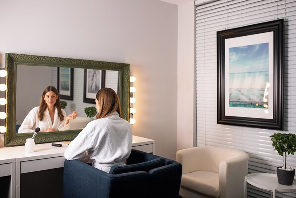 Hair salon - Athenian Riviera Hotel & Suites (Vari-Voula-Vouliagmeni)