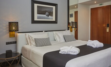 Athenian Riviera Hotel Suites - Image 68