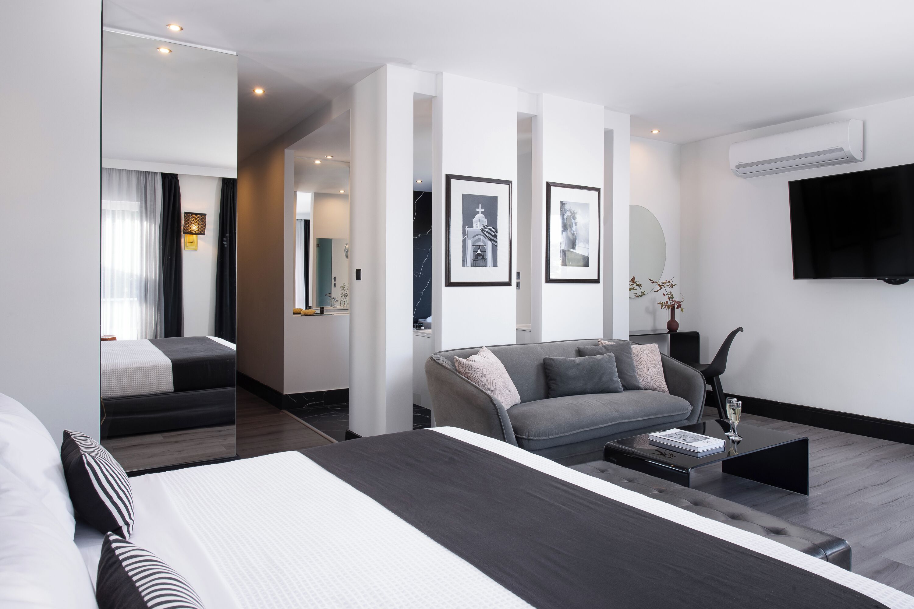 Foto - Athenian Riviera Hotel& Suites