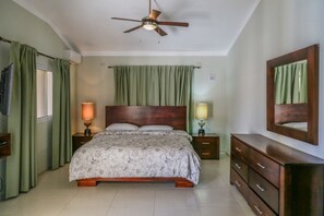 Villa, 3 Bedrooms - Villa with 4 Master Bedrooms w En-suite Bathrooms (Sosúa)