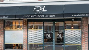 Property entrance - Docklands Lodge London (London)