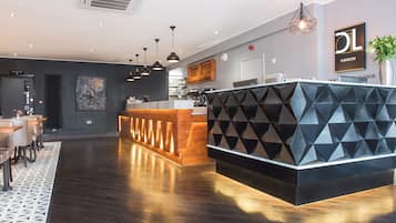 Bar (en la propiedad)