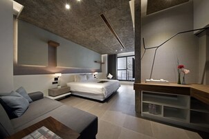 豪華雙人房, 1 張加大雙人床, 浴缸 | 遮光布/窗簾、免費無線上網