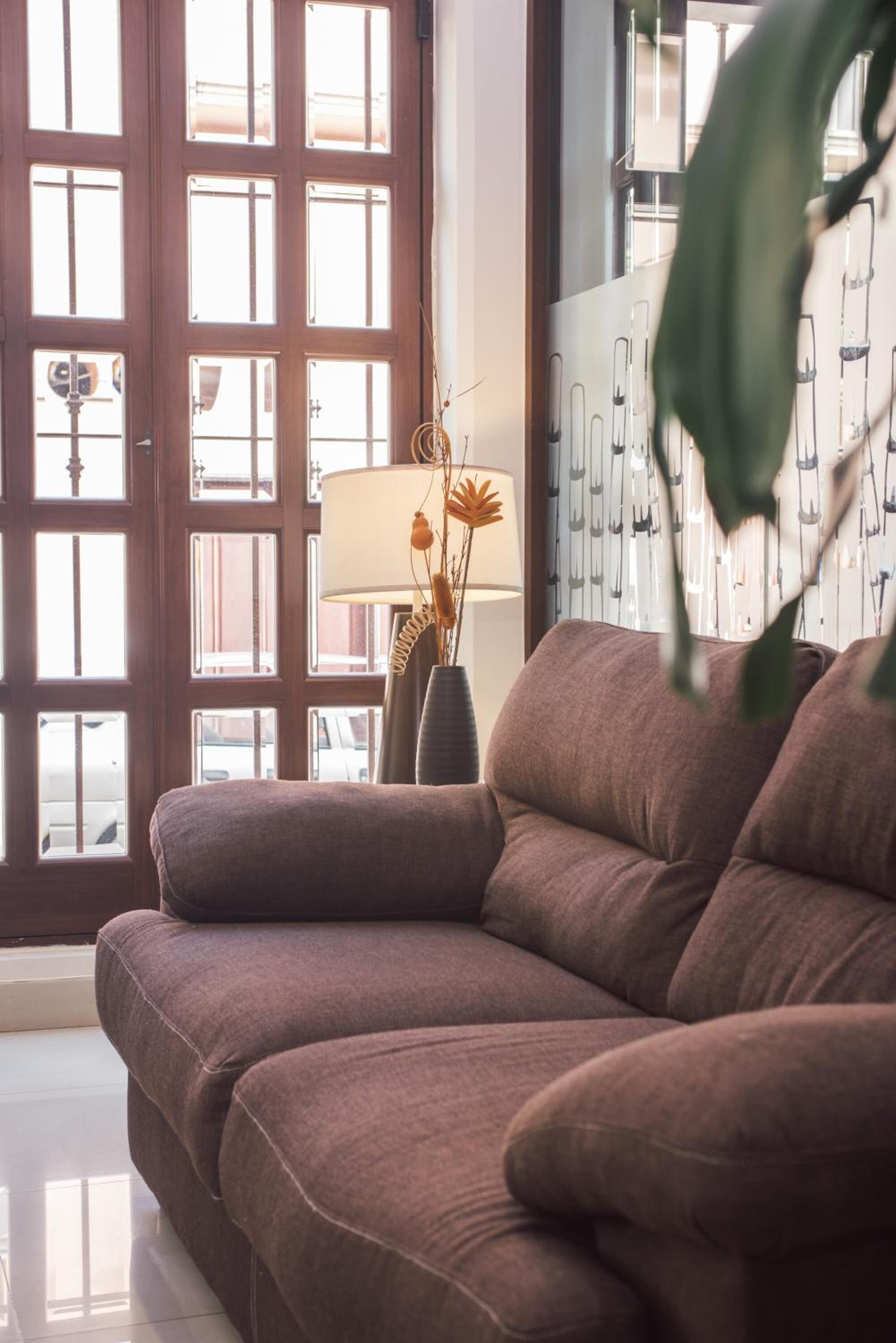 32-inch lcd tv with cable channels, tv