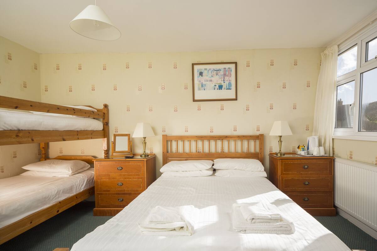 Family Room, Sea View | Cots/infant beds, free WiFi