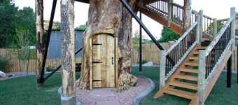 The Escape to East Zion