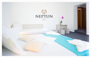Basic-Dreibettzimmer, 1 Schlafzimmer | Kostenloses WLAN, Bettwäsche