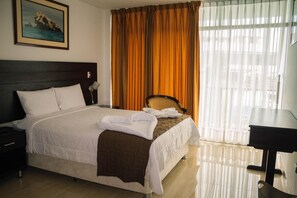 Minibar, desk, rollaway beds, free WiFi - Qallwa Casma (Casma)