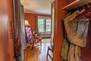 스위트, 퀸사이즈침대 1개 (Sunset) | 책상, 다리미/다리미판, 무료 WiFi, 침대 시트