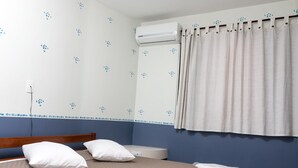 Luksusrom, 1 dobbeltseng eller 2 enkeltsenger (Double) | Minibar, safe på rommet, blendingsgardiner og strykejern/-brett