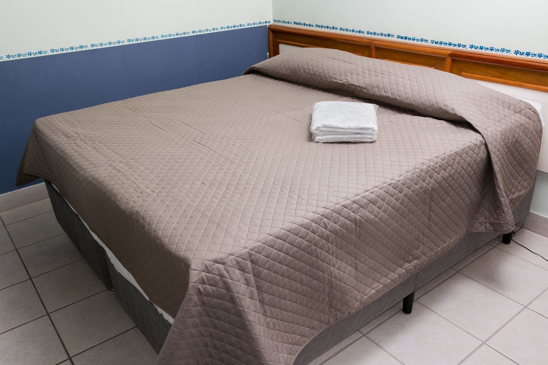 standard double or twin room, 1 double or 2 single beds | 1 bedroom, minibar, in-room safe, individually decorated