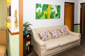 TV - Hotel Residenza (São Paulo)