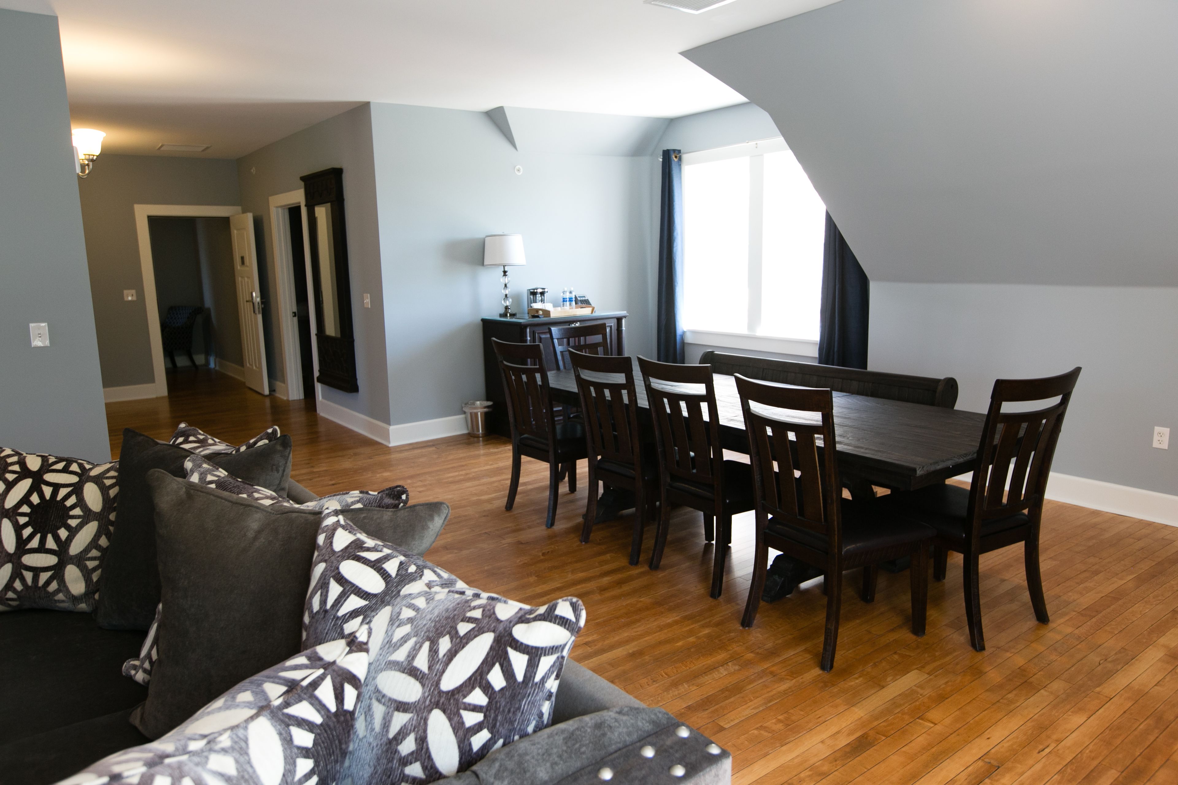 蜜月套房, 1 间卧室 | 客房内用餐