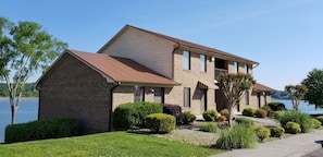 Front of property - The Point Resort (Dandridge)