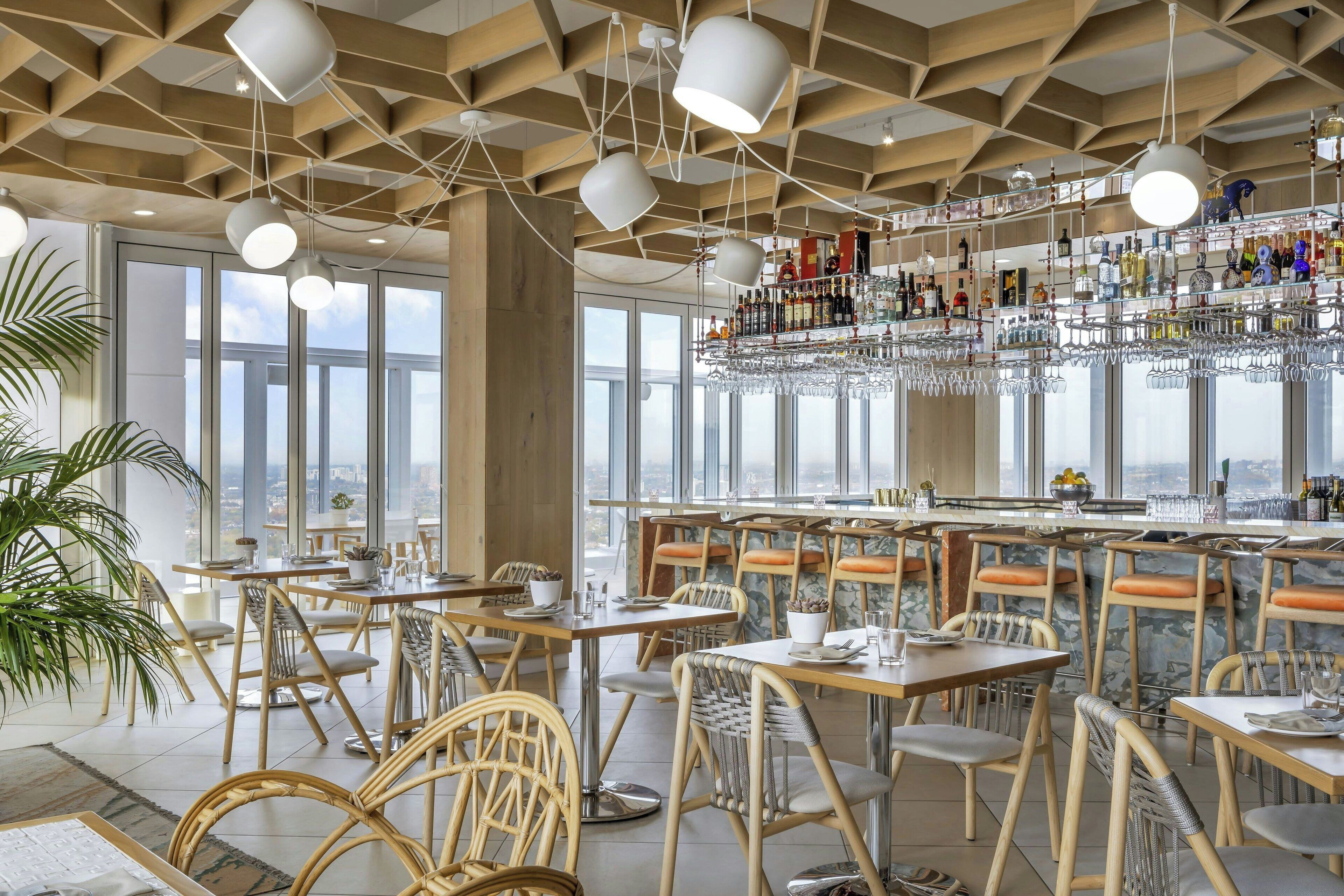 2 restaurants, breakfast, lunch, dinner served; japanese cuisine