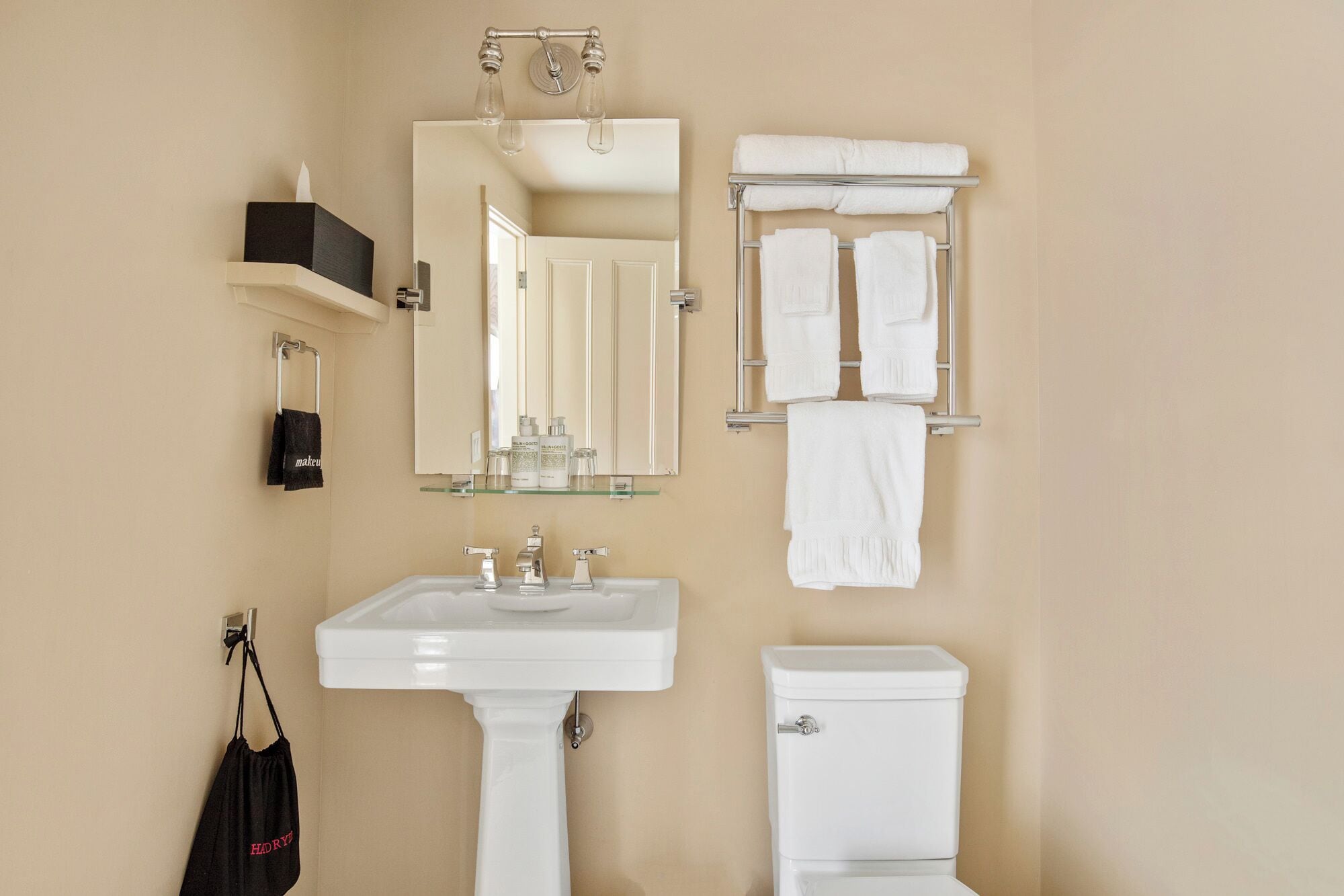 signature room, 1 queen bed, garden view | bathroom | shower, free toiletries, hair dryer, bathrobes