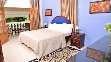 Standard Single Room, 1 King Bed, Ocean View | 1 bedroom, premium bedding, Tempur-Pedic beds, desk