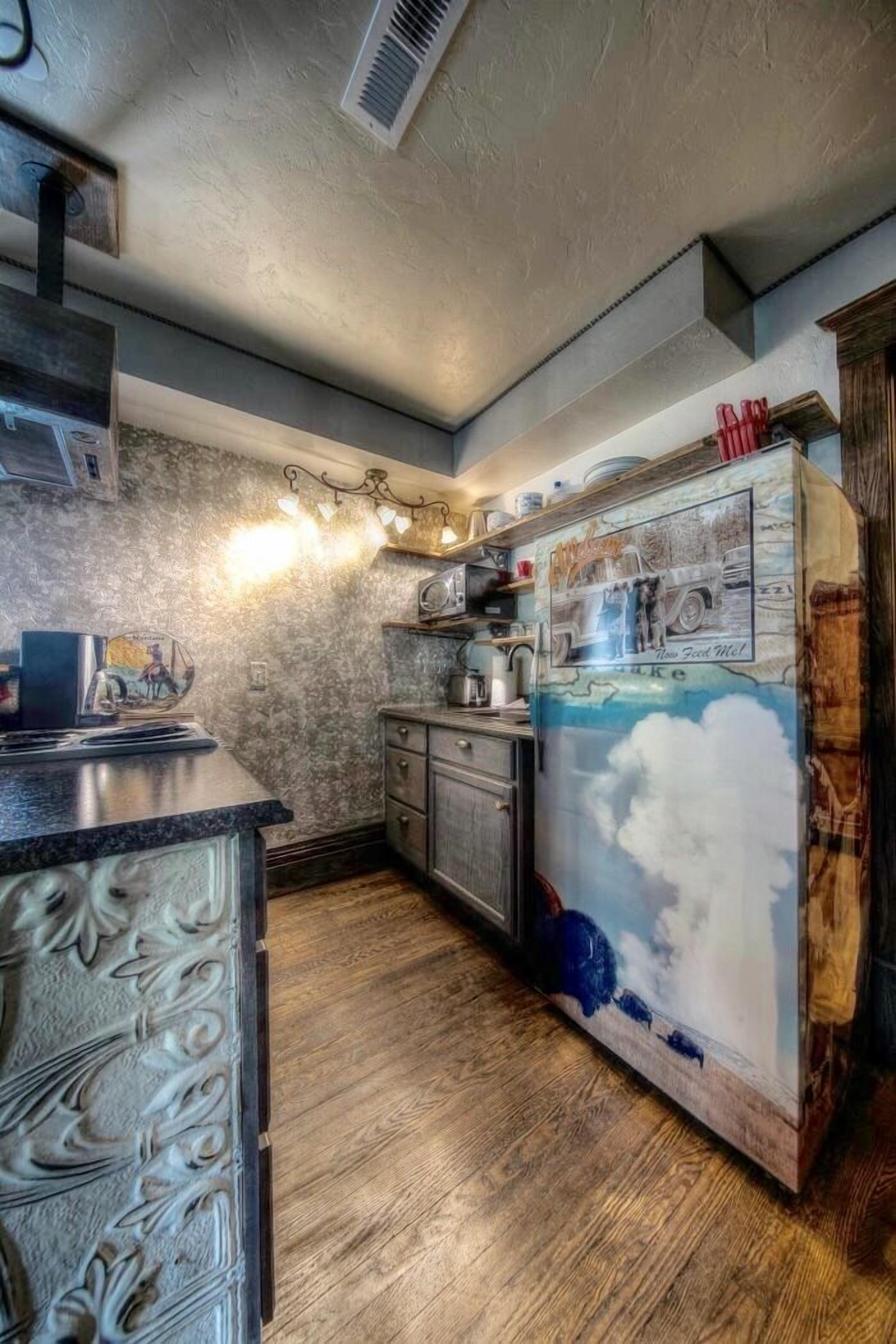 microwave, coffee/tea maker, eco-friendly cleaning products