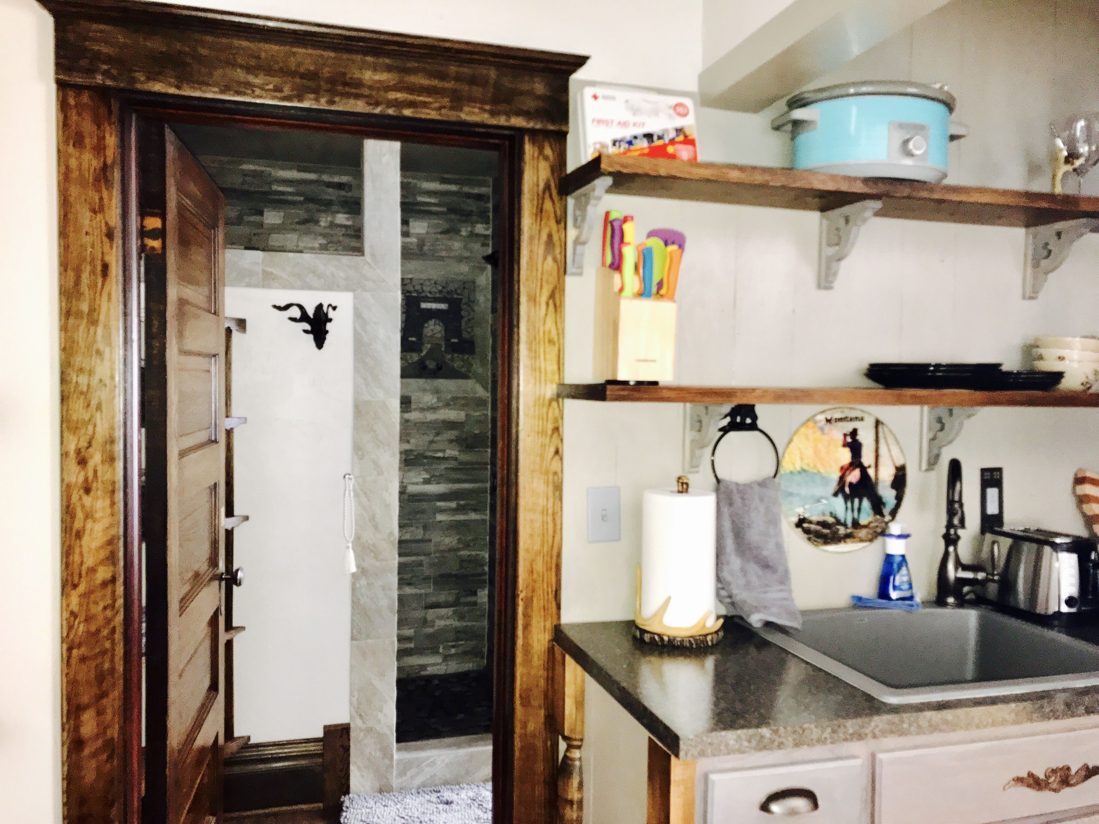 202 king historical suite mountain view. | private kitchenette | microwave, coffee/tea maker, eco-friendly cleaning products