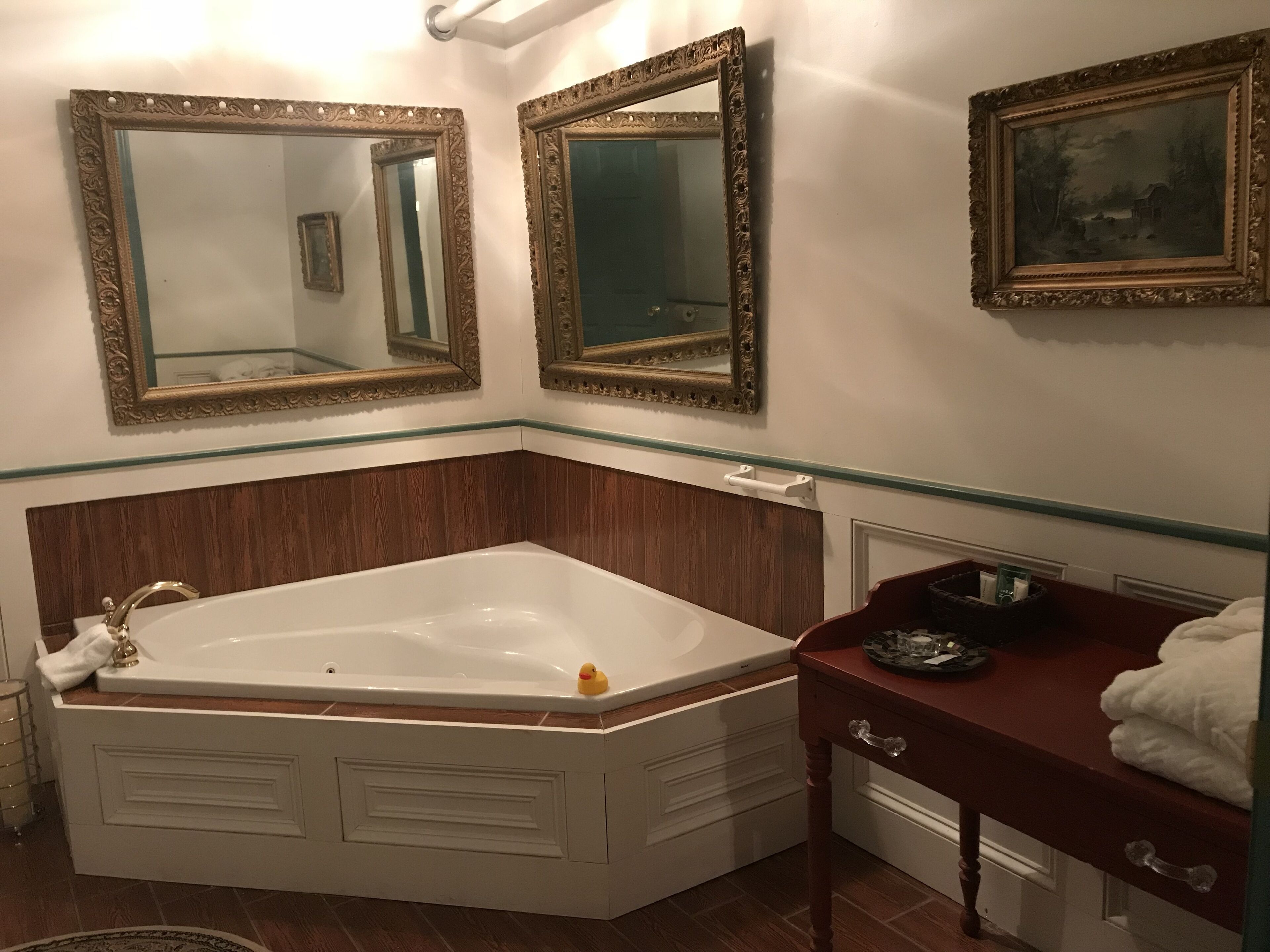 奢华双人房, 独立浴室 (Early American Suite 201) | 浴  室