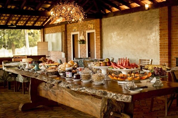 Buffet - Pousada do Lago Guapé (Guape)