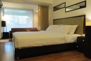 Minibar, in-room safe, rollaway beds, free WiFi - Hotel Residence 24lh (Bangkok)