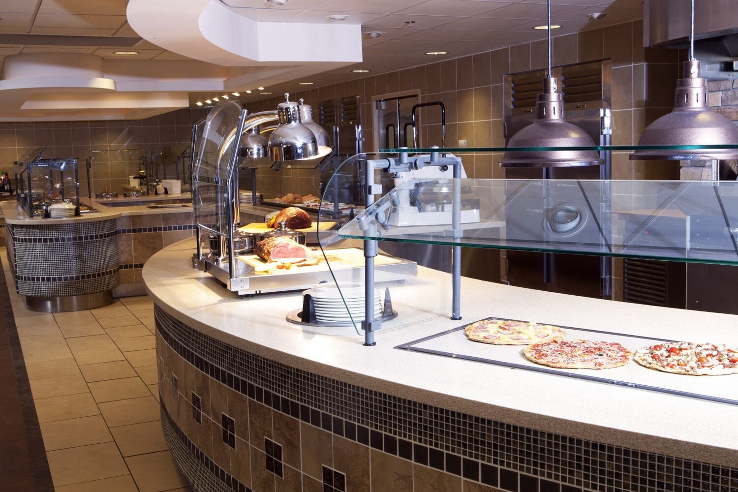 فطور مطهو حسب الطلب يوميًا مقابل رسوم