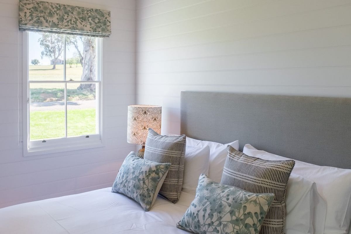 Shearers Quarters 2 | Premium bedding, minibar, iron/ironing board, cribs/infant beds