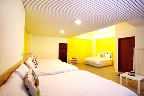 Familjerum (8 people) | Skrivbord, mörkläggningsgardiner, ljudisolering och gratis wi-fi