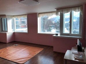 룸 (Korean Ondol - 148 sqm) | 무료 WiFi