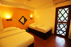 Dormitory 4 Single Beds - Little Hpa An Hostel (Hpa-An)
