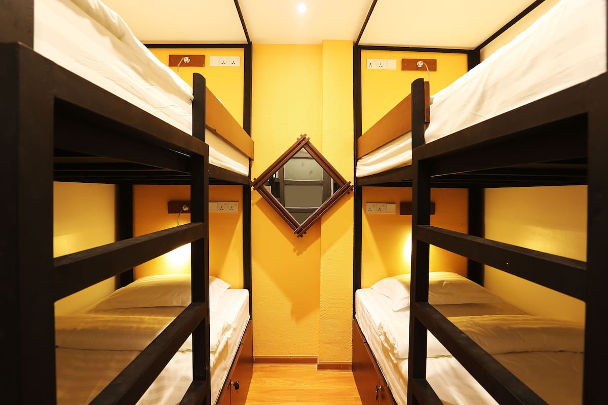 In-room safe, free WiFi