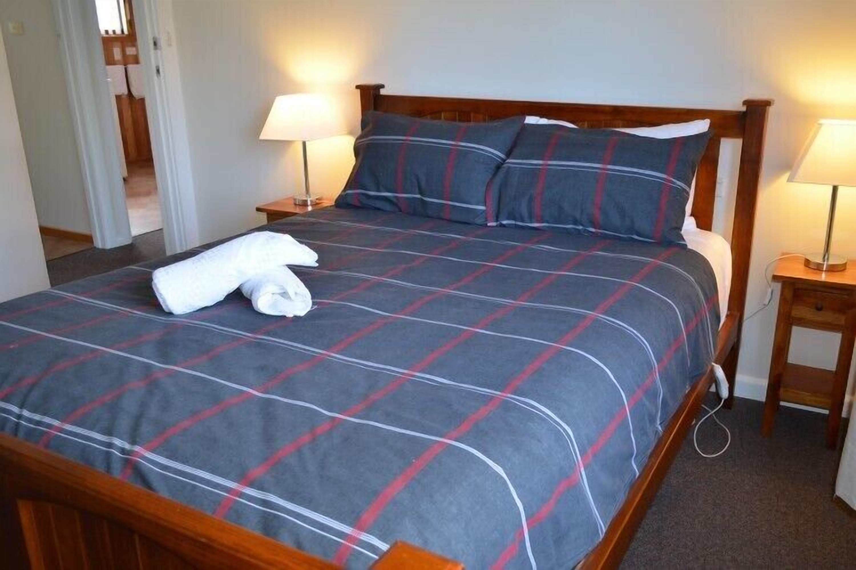 Nhà, 3 phòng ngủ | 3 phòng ngủ, bàn ủi/dụng cụ ủi quần áo 