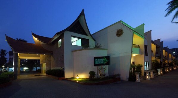 Front of property – evening/night