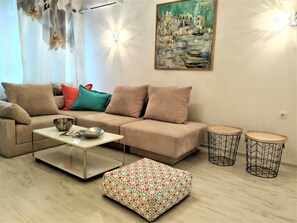 Apartment, 1 Bedroom | Living room - Baratero City I Apartment (Sofia)