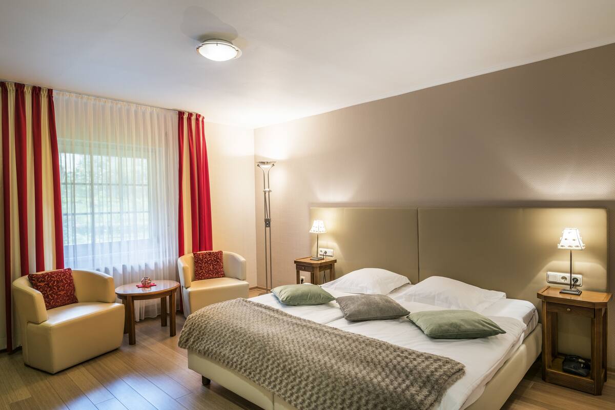 minibar, in-room safe, desk, soundproofing