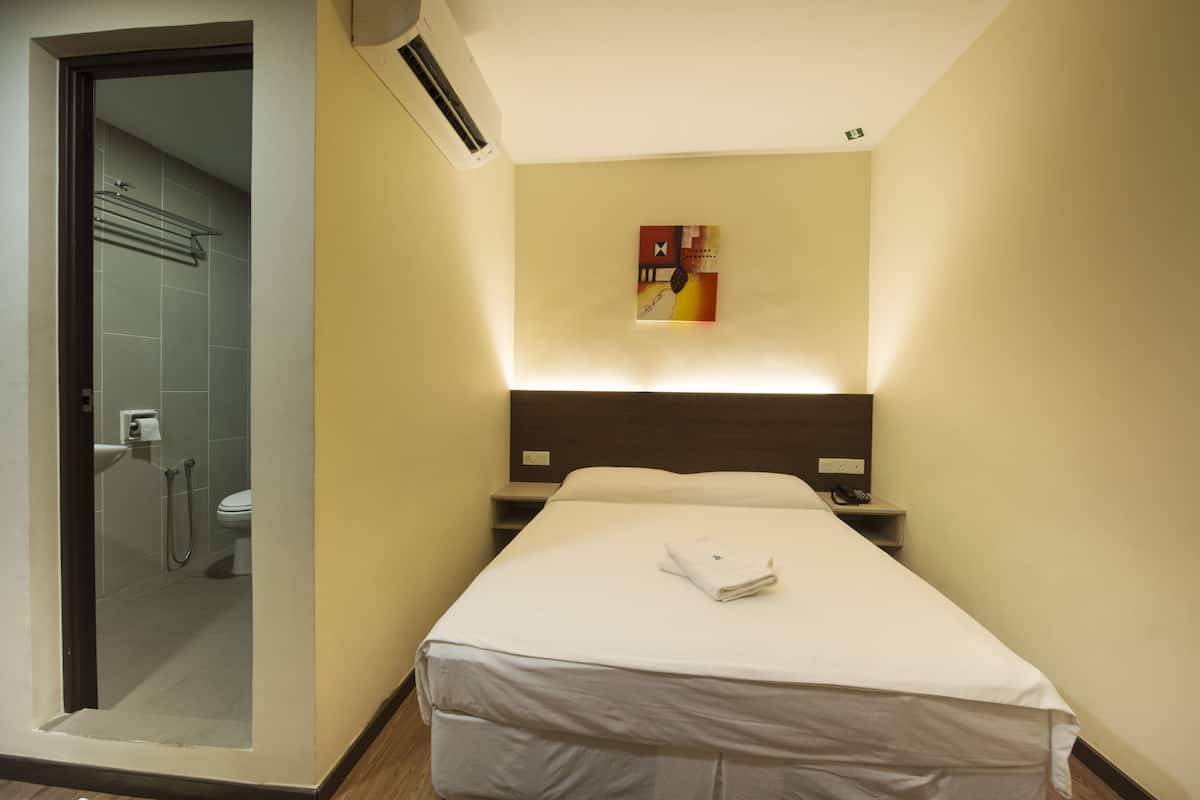 Superior Double Room, 1 Queen Bed, No Windows | Desk, laptop workspace, free WiFi, bed sheets