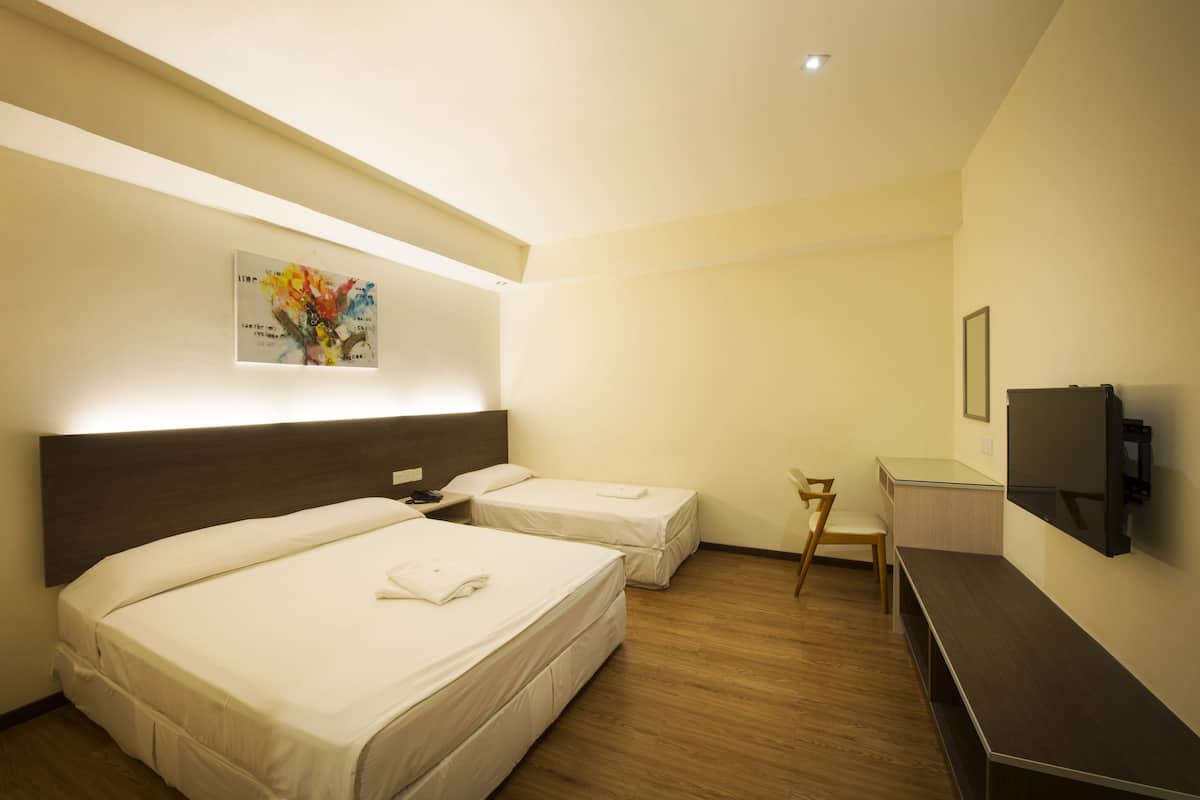 Superior Triple Room, No Windows | Desk, laptop workspace, free WiFi, bed sheets