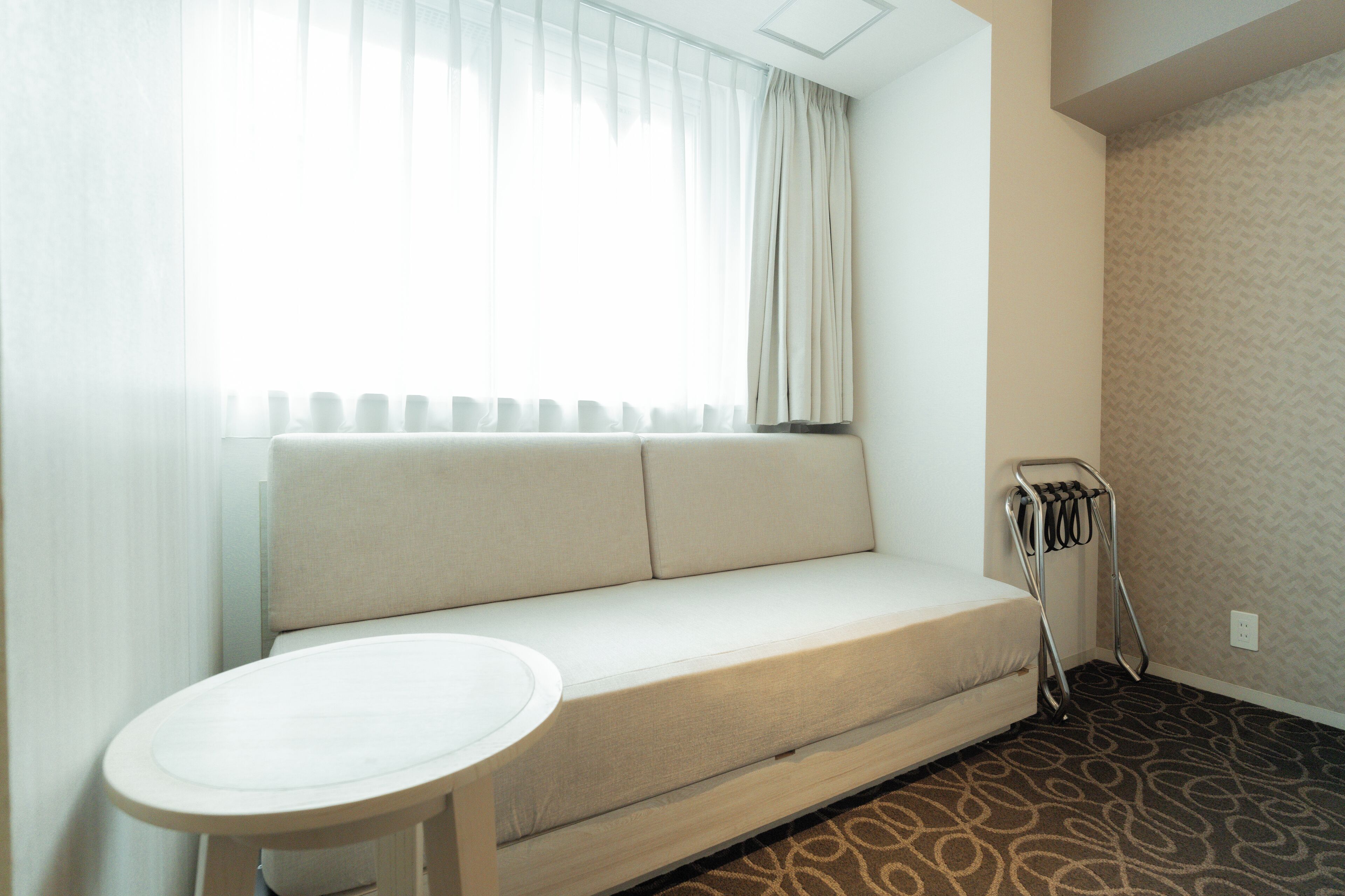 club twin room with club lounge access, non smoking | 1 bedroom, premium bedding, down duvets, blackout curtains