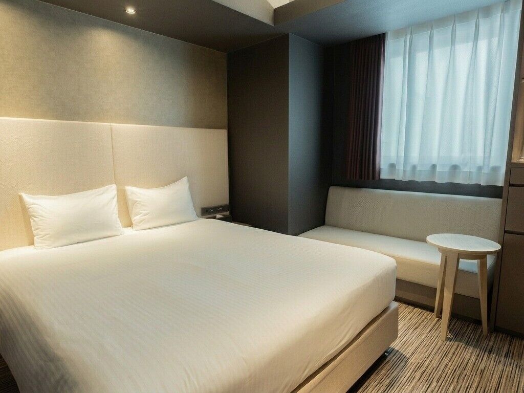 Executive Double Room, Non Smoking (with Club Lounge Access) | Peralatan tempat tidur premium, gebar bulu kapas 