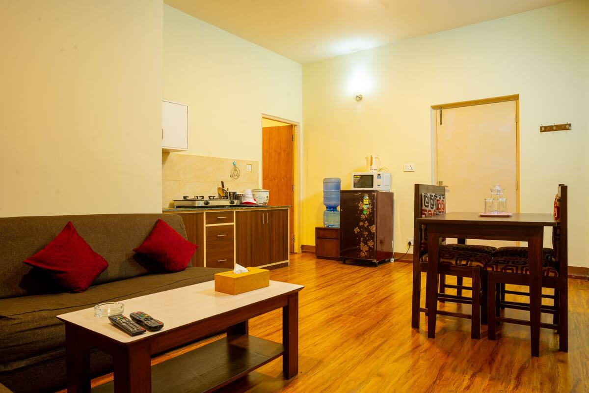Apartamento standard, 1 quarto, cozinha | Área de estar | TV LED