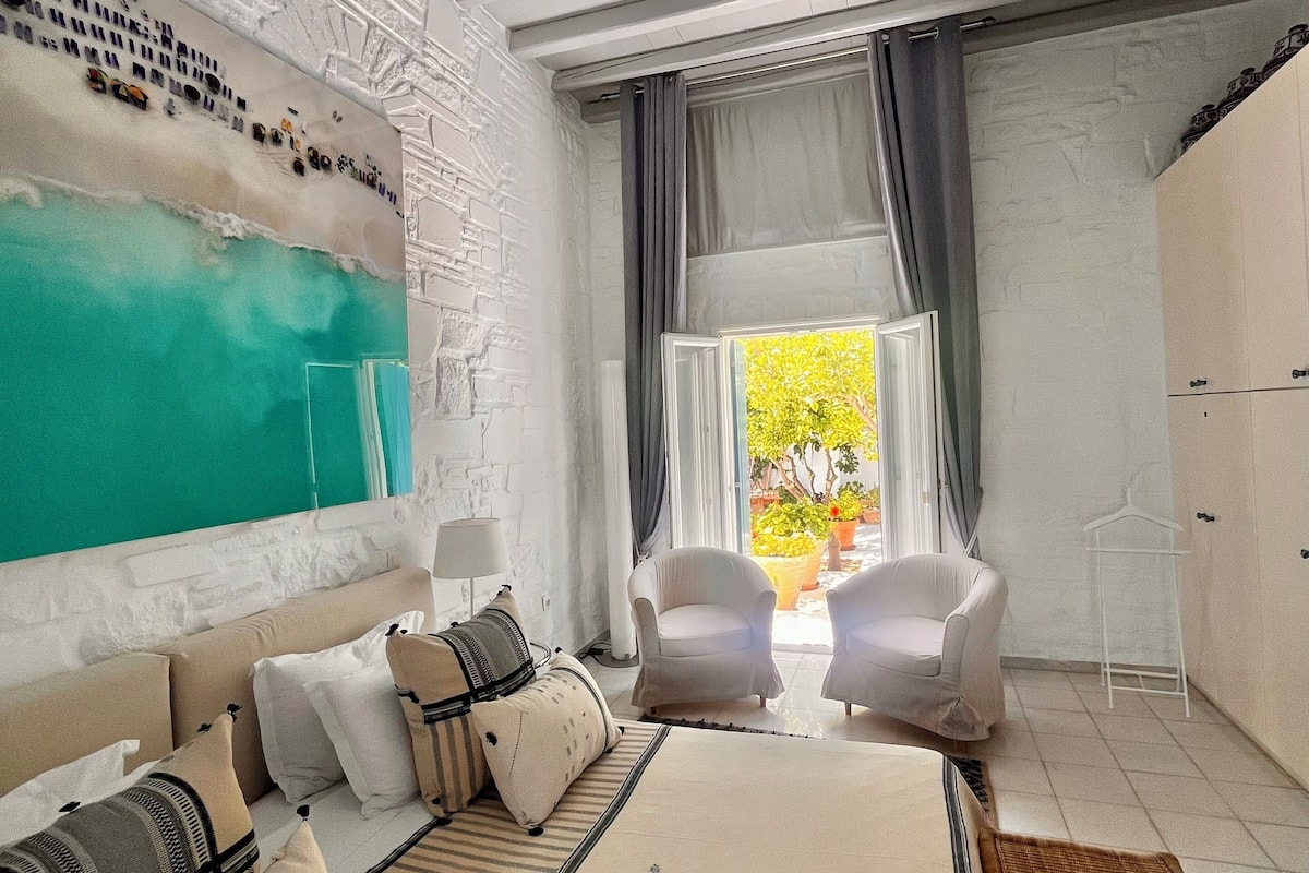 Junior Suite, Sea View (Ios) | 1 bedroom, premium bedding, in-room safe, individually decorated