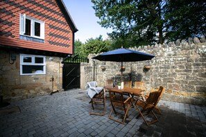 Cottage | In-room safe, free WiFi, bed sheets, wheelchair access