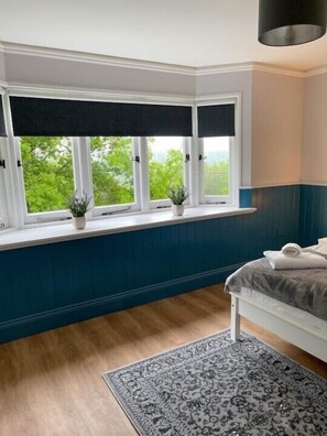 Hus | Safe på rommet, wi-fi (inkludert) og sengetøy