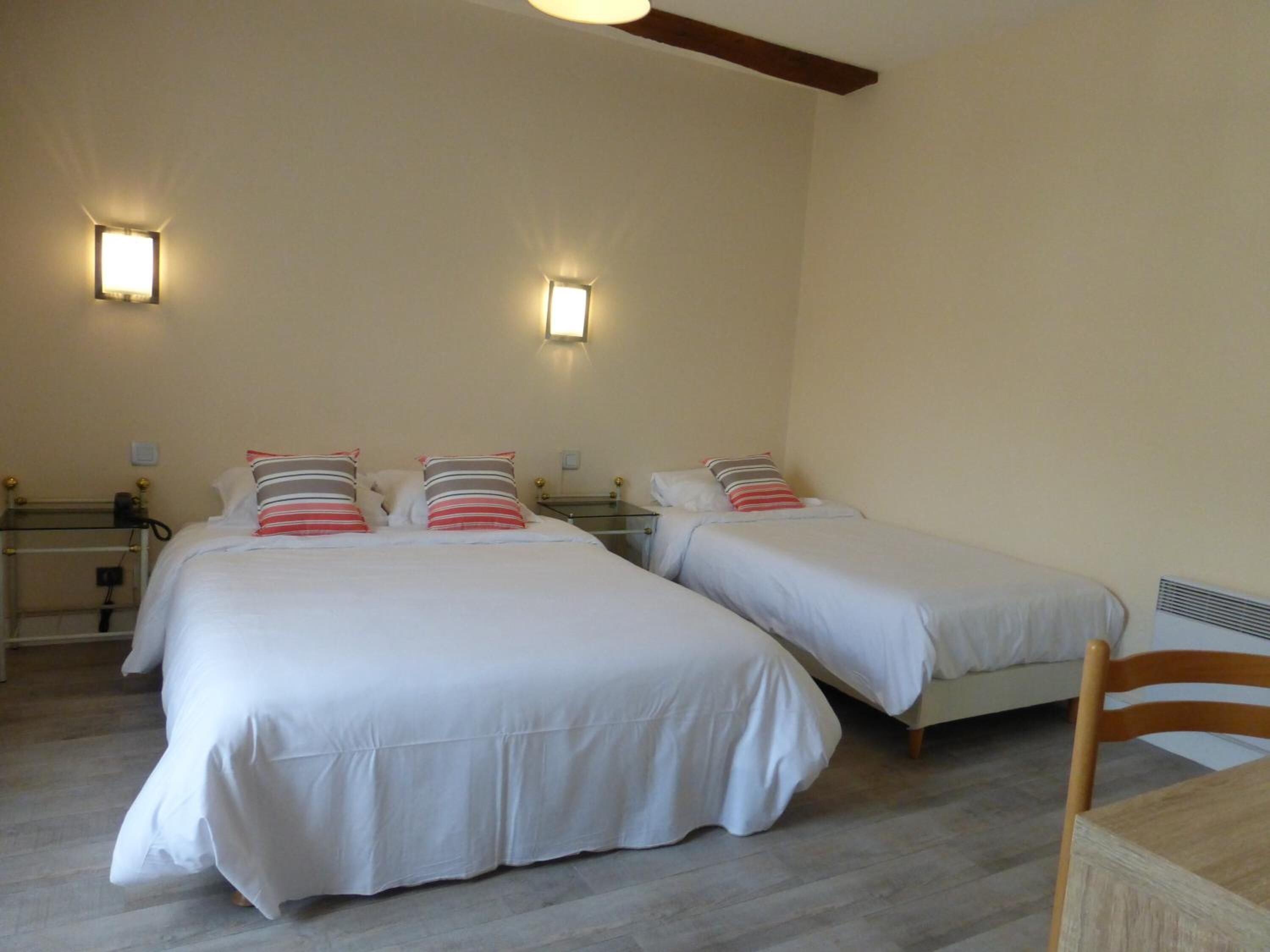 individually decorated, individually furnished, desk