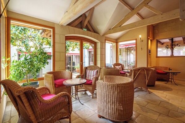 Lounge - Hôtel Val De Loire (Azay-le-Rideau)